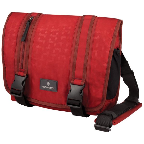 victorinox altmont 3.0 laptop messenger